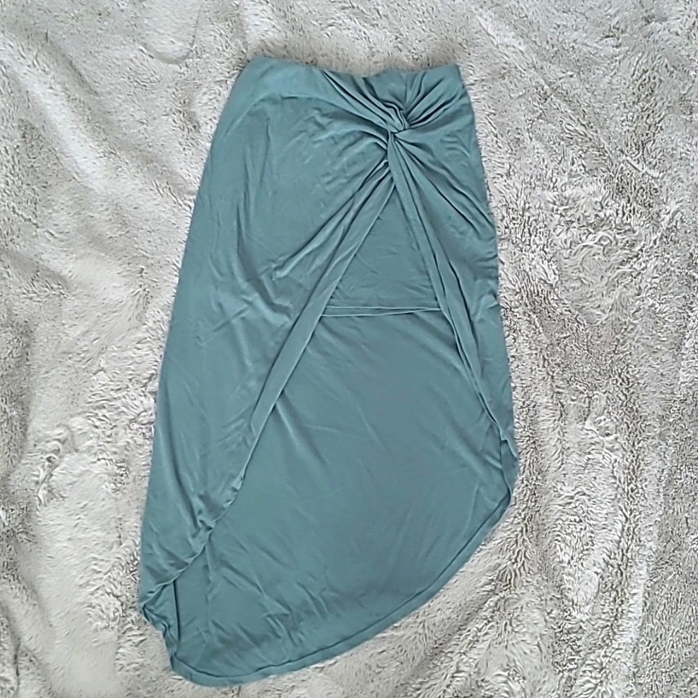 Lulus knot front hi low skirt